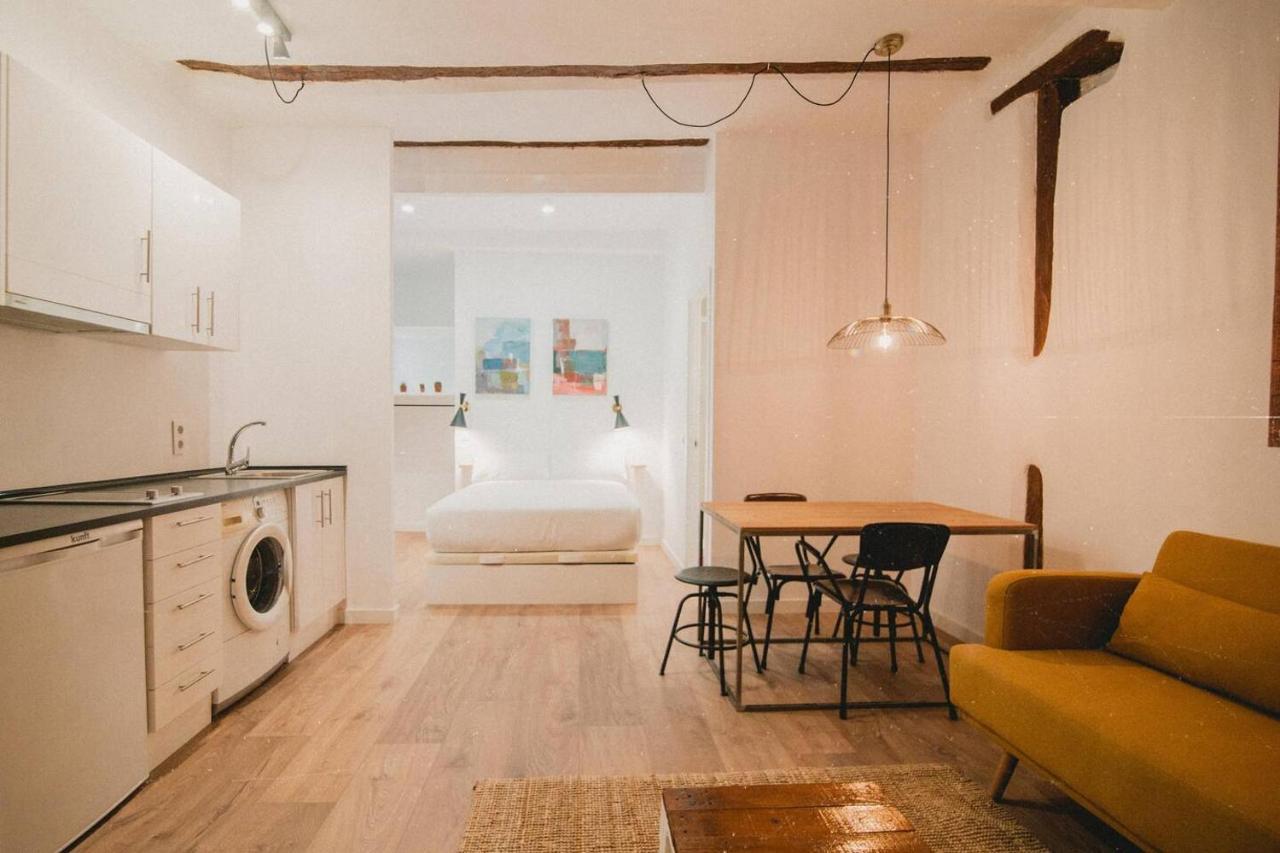 Charming Design Apartment Reina Sofia Madrid Eksteriør bilde