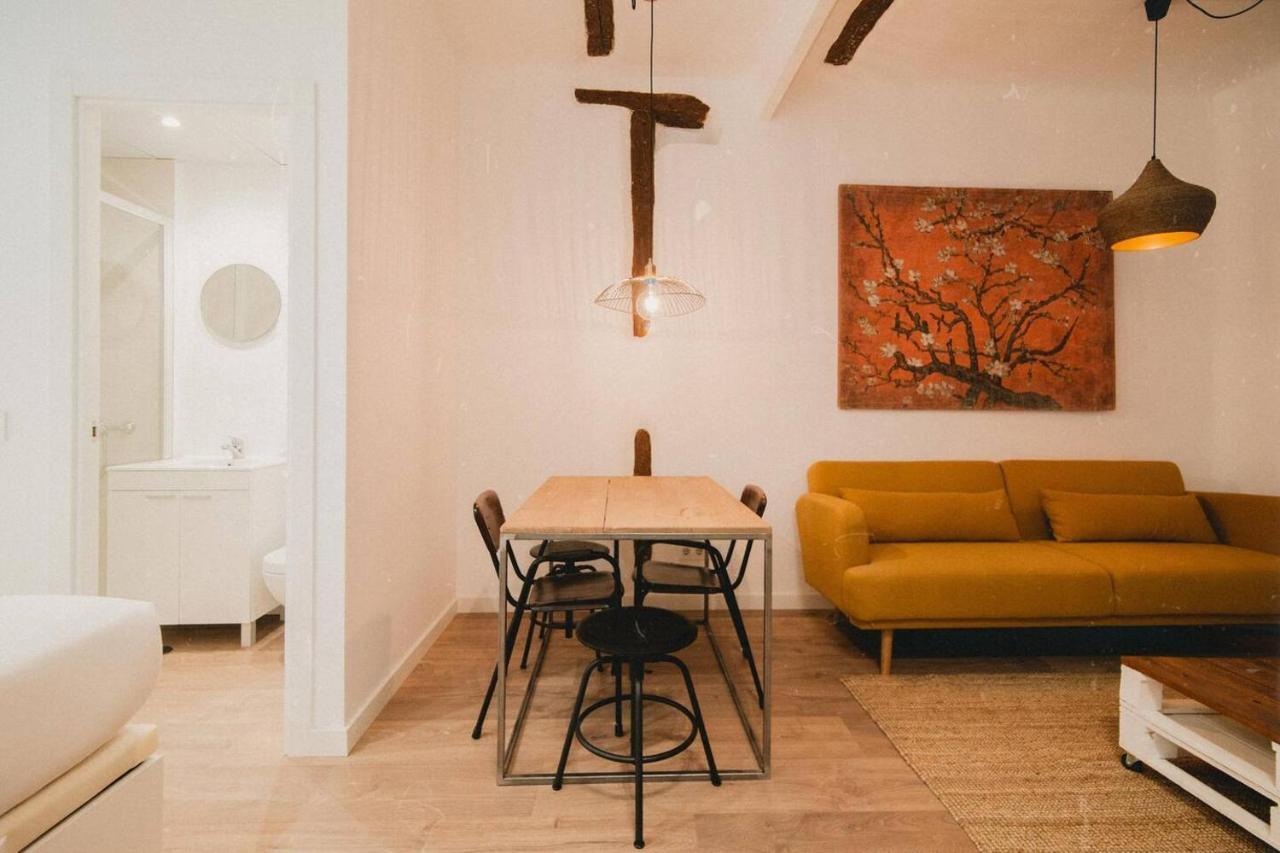 Charming Design Apartment Reina Sofia Madrid Eksteriør bilde